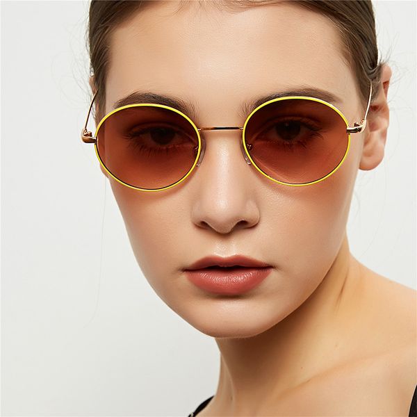 classic small frame round sunglasses women/men brand alloy mirror sun glasses vintage oculos, White;black
classic small frame round sunglasses women/men brand alloy mirror sun glasses vintage oculos, White;black