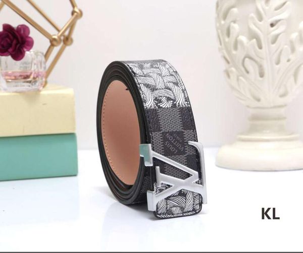 brand belt casual letters smooth buckle premium belt box men fashion designers men ladies luxury belt 25, Black;brown 
brand belt casual letters smooth buckle premium belt box men fashion designers men ladies luxury belt 25, Black;brown