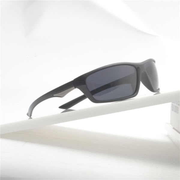 mincl 2019 new fashion square ladies polarizing sunglasses uv400 men's glasses classic retro brand design driving sunglasses nx, White;black
mincl 2019 new fashion square ladies polarizing sunglasses uv400 men's glasses classic retro brand design driving sunglasses nx, White;black