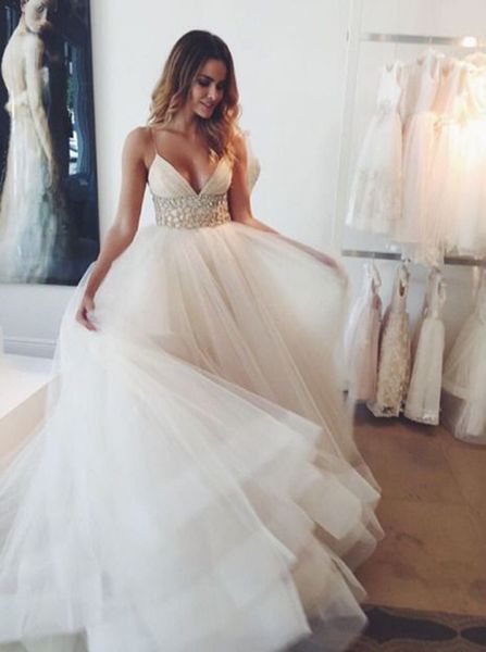 new charming straps beaded backless ball gowns wedding dresses spaghetti straps bridal gowns celebrity vestido de noiva robe de mariee, White
new charming straps beaded backless ball gowns wedding dresses spaghetti straps bridal gowns celebrity vestido de noiva robe de mariee, White