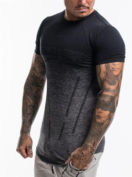 men's gyms t shirt work out bodybuilding streetwear trends sporting men tees gradient sweatshirt t-shirts, White;black
men's gyms t shirt work out bodybuilding streetwear trends sporting men tees gradient sweatshirt t-shirts, White;black