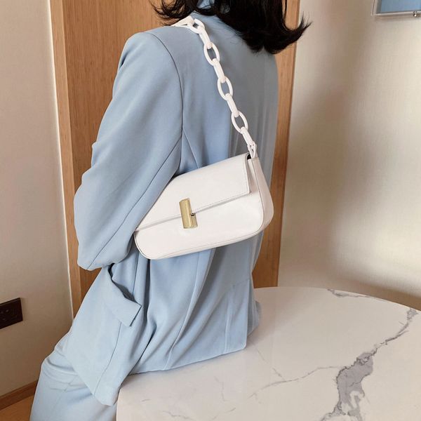 2020 new shoulder bag women's casual fashion korean version of the crossbody bag armpit small square ladies
2020 new shoulder bag women's casual fashion korean version of the crossbody bag armpit small square ladies
