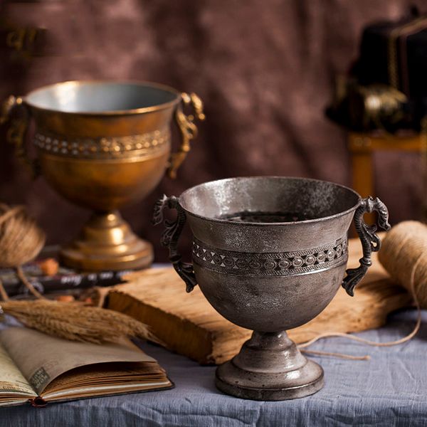 classical goblet flower retro vase iron gold silver flower pot for homes decoration accessories metal vase wedding tablevase
classical goblet flower retro vase iron gold silver flower pot for homes decoration accessories metal vase wedding tablevase