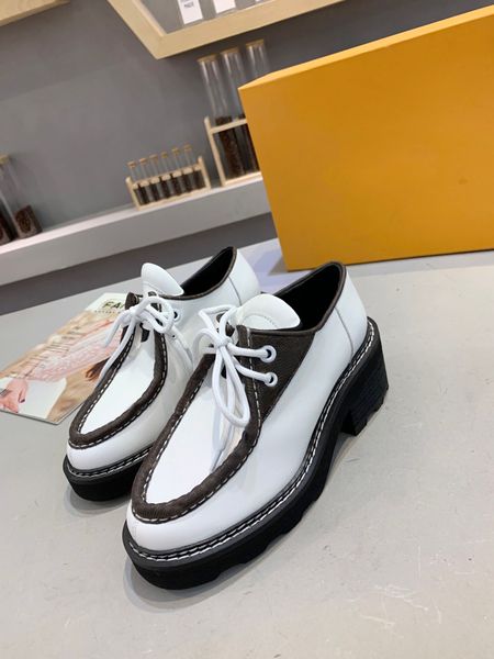 with box) fashion beaubourg shoe luxury platform derby lace up black white designer shoes brand women casual shoes size 35-42
with box) fashion beaubourg shoe luxury platform derby lace up black white designer shoes brand women casual shoes size 35-42