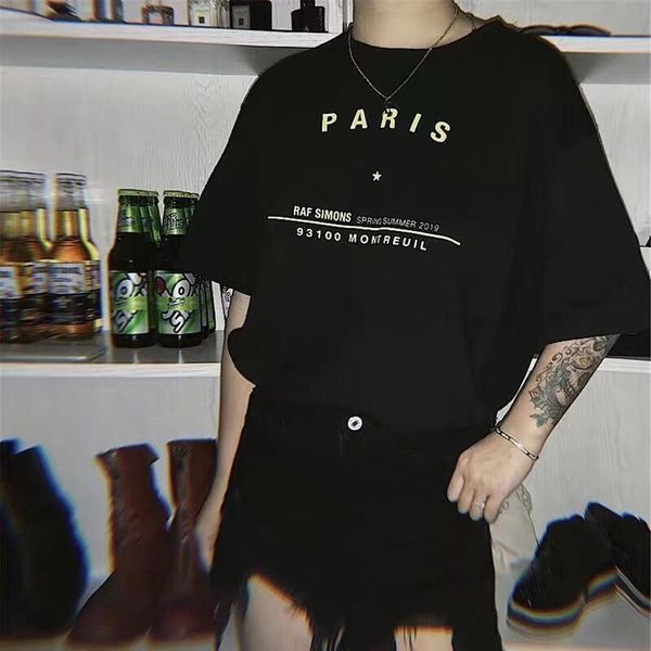 19ss raf simons футболка high street ретро свободный повседневный хлопок шею с коротким рукавом мужчины и женщины пара дизайнер с коротким р, White;black
19ss raf simons футболка high street ретро свободный повседневный хлопок шею с коротким рукавом мужчины и женщины пара дизайнер с коротким р, White;black