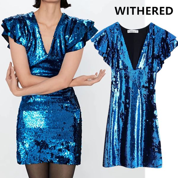 withered england style elegant ruffles sequins skinny christmas party mini dress women vestidos de fiesta de noche vestidos, Black;gray
withered england style elegant ruffles sequins skinny christmas party mini dress women vestidos de fiesta de noche vestidos, Black;gray