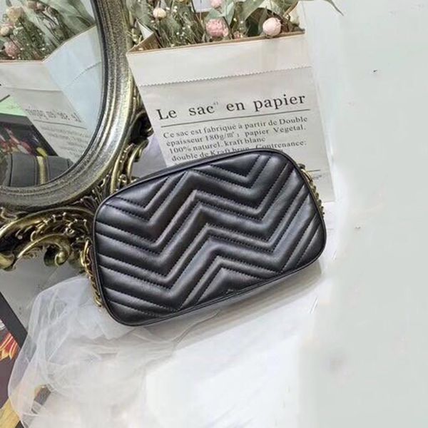 classic wave pattern women camera bag handbags purses suede fabric lining crossbody bags single shoulder messenger purse
classic wave pattern women camera bag handbags purses suede fabric lining crossbody bags single shoulder messenger purse