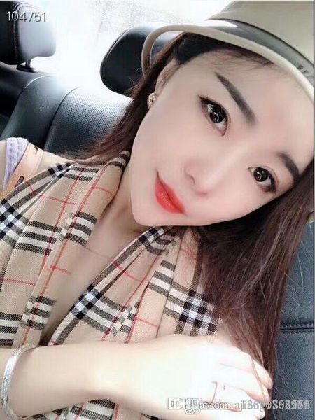 2018 winter luxury cashmere scarves high-end classic brand fashionable men and women's large shawls 200*70, Blue;gray
2018 winter luxury cashmere scarves high-end classic brand fashionable men and women's large shawls 200*70, Blue;gray
