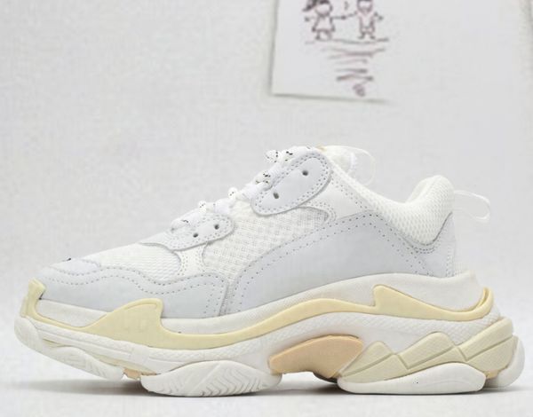 fashion dad paris triple s casual shoes designer hiking sneakers special men and women fashion casual shoes white, Red;white
fashion dad paris triple s casual shoes designer hiking sneakers special men and women fashion casual shoes white, Red;white