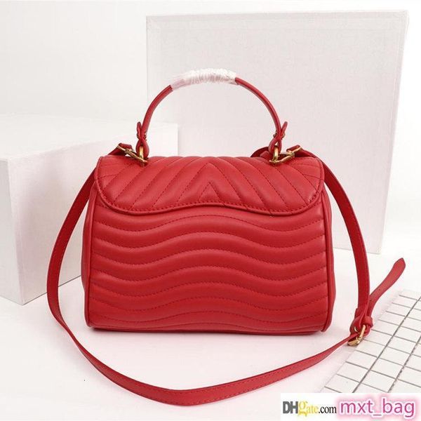 real leather women designer messenger bag lady handbag pochette metis shoulder bags crossbody bags #m53931/m53932 with box
real leather women designer messenger bag lady handbag pochette metis shoulder bags crossbody bags #m53931/m53932 with box