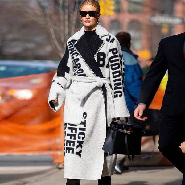 lanmrem 2019 autumn and winter new products fashion lapel letter long loose loose warm woolen coat female pa290, Black
lanmrem 2019 autumn and winter new products fashion lapel letter long loose loose warm woolen coat female pa290, Black