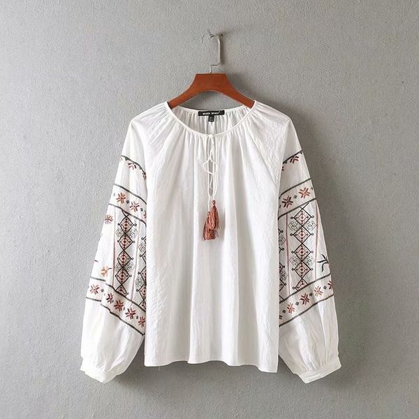 women's blouses & shirts cc58-9092 european and american fashionable embroidered with ribbons, White
women's blouses & shirts cc58-9092 european and american fashionable embroidered with ribbons, White