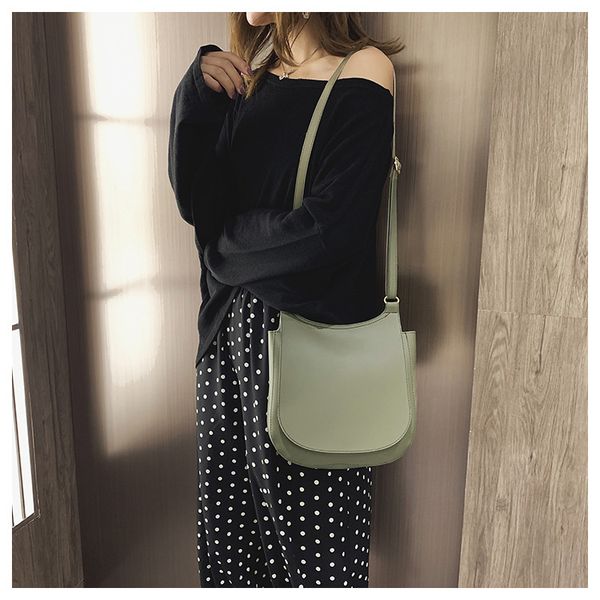 женщины pu кожаные сумки на ремне большой емкости crossbody сумки для женщин 2019 женский клатч кошельки сумка
женщины pu кожаные сумки на ремне большой емкости crossbody сумки для женщин 2019 женский клатч кошельки сумка