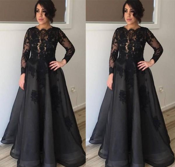 2019 black mother of the bride dresses lace appliques long sleeves formal godmother evening wedding party guests gown plus size custom made, Black;red
2019 black mother of the bride dresses lace appliques long sleeves formal godmother evening wedding party guests gown plus size custom made, Black;red