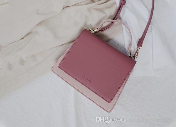 2019 new fashion wild women bag korean version of chic color flip clamshell shaped handbags shoulder messenger bag pink
2019 new fashion wild women bag korean version of chic color flip clamshell shaped handbags shoulder messenger bag pink