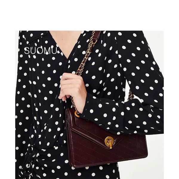 animal print alligator pu leather handbag women small messenger crossbody chains flap bag 2020 spring summer new
animal print alligator pu leather handbag women small messenger crossbody chains flap bag 2020 spring summer new