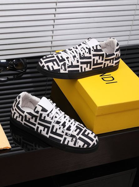 good quality 2020 arrival royaums grey suede & snake leather high men sneakers good quality 38-44 ss, Black
good quality 2020 arrival royaums grey suede & snake leather high men sneakers good quality 38-44 ss, Black