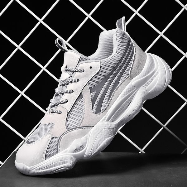 new stylish men's running shoes comfortable breathable reflective trend sneakers simple joker non-slip durable men's sneakers
new stylish men's running shoes comfortable breathable reflective trend sneakers simple joker non-slip durable men's sneakers