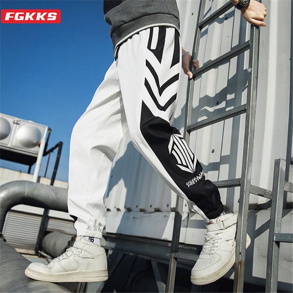 fgkks марка мужские брюки trend мужские печати кулиской малый ноги брюки мода хип-хоп стиль комфортные брюки карандаш мужской, Black
fgkks марка мужские брюки trend мужские печати кулиской малый ноги брюки мода хип-хоп стиль комфортные брюки карандаш мужской, Black
