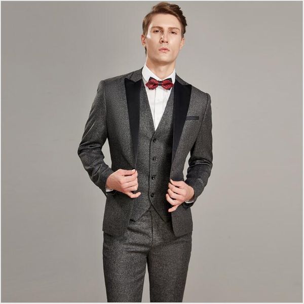 boutique gray suit three pieces (jackets+pant+vest) groom suits formal dancing party tuxedos with peaked lapel one button clothing, Black;gray
boutique gray suit three pieces (jackets+pant+vest) groom suits formal dancing party tuxedos with peaked lapel one button clothing, Black;gray