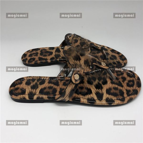women designer glossy sandal leopard slippers snake leather flip flop original box summer spring footwear rainbow sandals girls gift idea, Black;grey
women designer glossy sandal leopard slippers snake leather flip flop original box summer spring footwear rainbow sandals girls gift idea, Black;grey
