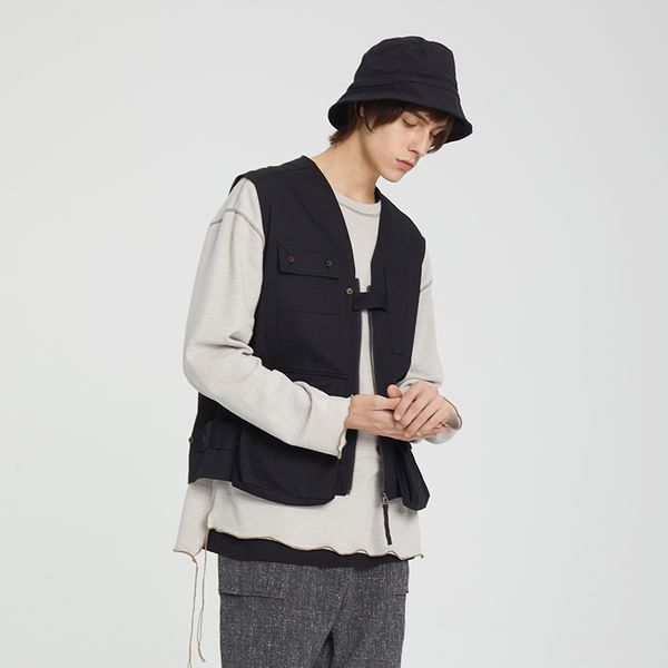 2019 новая мужская одежда hair stylist gd fashion ретро охотничий доспех мульти-карман многофункциональный жилет костюмы больших размеров, Black;white 
2019 новая мужская одежда hair stylist gd fashion ретро охотничий доспех мульти-карман многофункциональный жилет костюмы больших размеров, Black;white