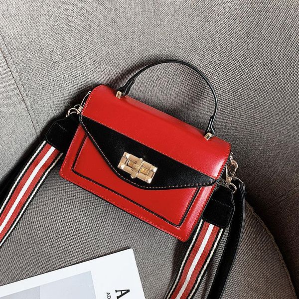 designer-fashion bag simple letter shoulder bag handbag women cross body bags two-tone wide shoulder bags tiancai/3
designer-fashion bag simple letter shoulder bag handbag women cross body bags two-tone wide shoulder bags tiancai/3