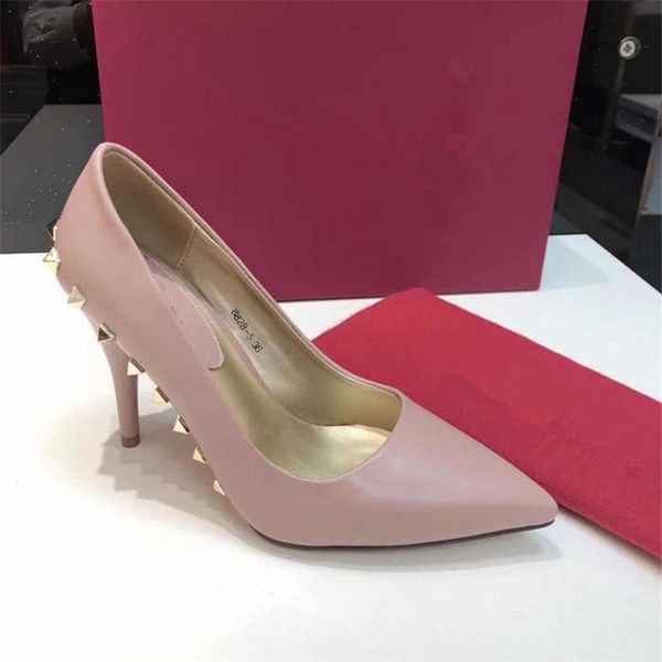 2020 brand fashion luxury designer women shoes high heels brand fashion luxury designer women shoes famous rivets heels women dress shoes, Black
2020 brand fashion luxury designer women shoes high heels brand fashion luxury designer women shoes famous rivets heels women dress shoes, Black