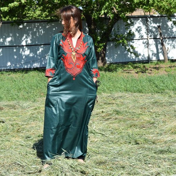 2019 autumn robes africaines dashiki bazin beautiful african clothing long sleeve robe embroidery plus size maxi dress 3xl, Red
2019 autumn robes africaines dashiki bazin beautiful african clothing long sleeve robe embroidery plus size maxi dress 3xl, Red