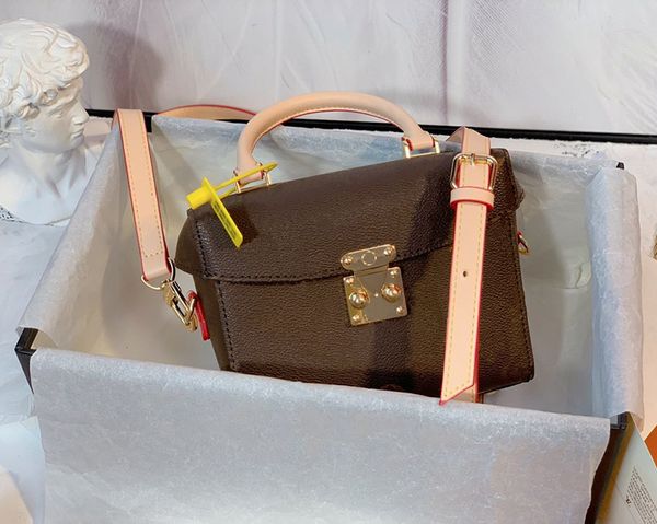 2020 designer handbag crossbody women luxury bag handbag ladies bag designer luxury fashion handbag old flower han
2020 designer handbag crossbody women luxury bag handbag ladies bag designer luxury fashion handbag old flower han