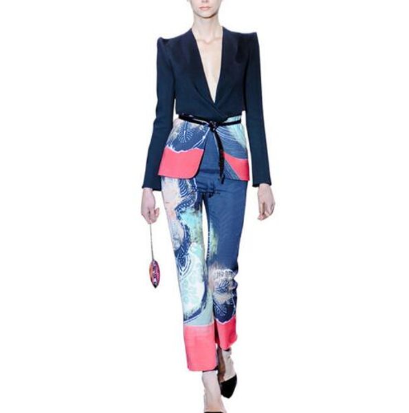 new plus size 2 piece women floral print v neck short work business blazer jacket + pencil pant suit office lady suit, White;black
new plus size 2 piece women floral print v neck short work business blazer jacket + pencil pant suit office lady suit, White;black