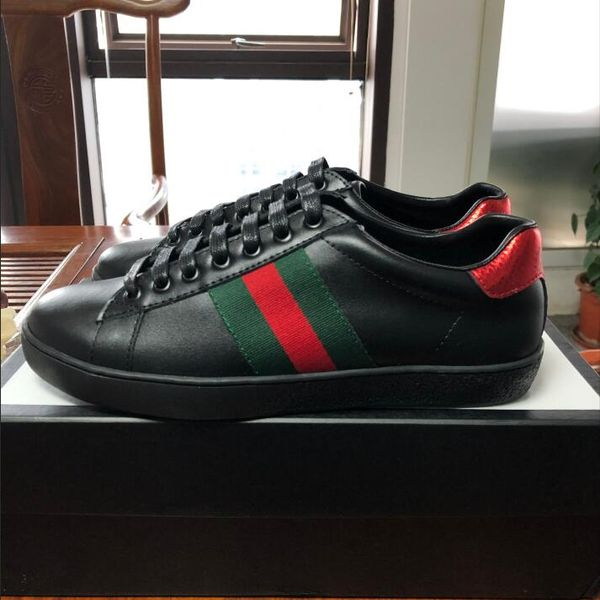 Men Women New Genuine Leather luxury Designer Sneakers women Mens shoes Sneaker Loafers Flat Casual Girls Shoes With Box 35-46
Men Women New Genuine Leather luxury Designer Sneakers women Mens shoes Sneaker Loafers Flat Casual Girls Shoes With Box 35-46