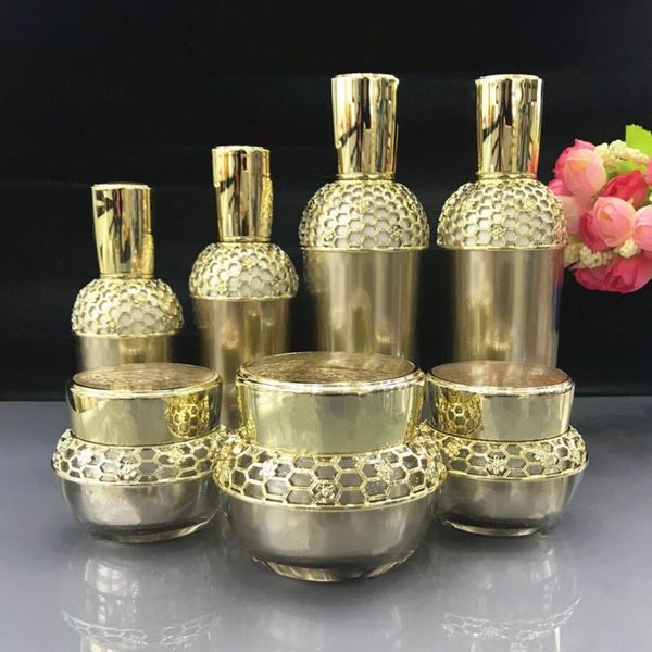 honorable royal gold cosmetics sub acrylic 30/60/120ml lotion pump bottle, classic 30/50g acrylic cream jar 5pcs 1suit
honorable royal gold cosmetics sub acrylic 30/60/120ml lotion pump bottle, classic 30/50g acrylic cream jar 5pcs 1suit