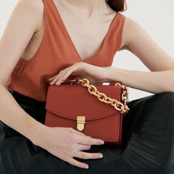 марка кожи pu chain женской сумки двухстороннего замка малых закрылки сумка crossbody сумка для женщин плече сумка кошельки нового 2019
марка кожи pu chain женской сумки двухстороннего замка малых закрылки сумка crossbody сумка для женщин плече сумка кошельки нового 2019