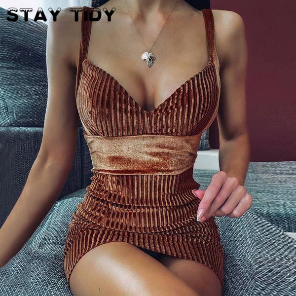 stay tidy striped patchwork velvet mini dress women solid spaghetti straps v neck backless bodycon dress party streetwear, Black;gray
stay tidy striped patchwork velvet mini dress women solid spaghetti straps v neck backless bodycon dress party streetwear, Black;gray