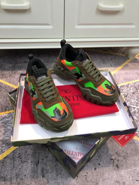 high-end luxury women's men's jogging casual shoes outdoor sports climbing shoes triple retro platform army green camping shoes, Black
high-end luxury women's men's jogging casual shoes outdoor sports climbing shoes triple retro platform army green camping shoes, Black