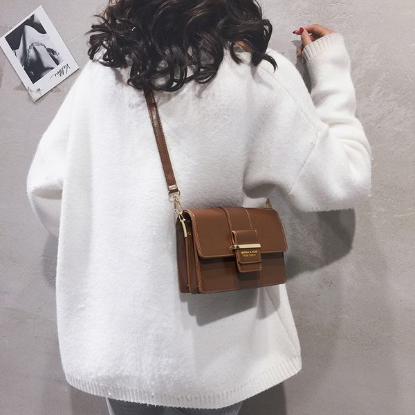 textured women's bag new 2019 retro small square bag fashion simple shoulder messenger tide cute 
textured women's bag new 2019 retro small square bag fashion simple shoulder messenger tide cute