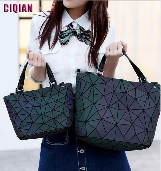 drop shipping luminous bag women geometric laser tote quilted shoulder bags hologram laser plain folding handbags large y191014
drop shipping luminous bag women geometric laser tote quilted shoulder bags hologram laser plain folding handbags large y191014
