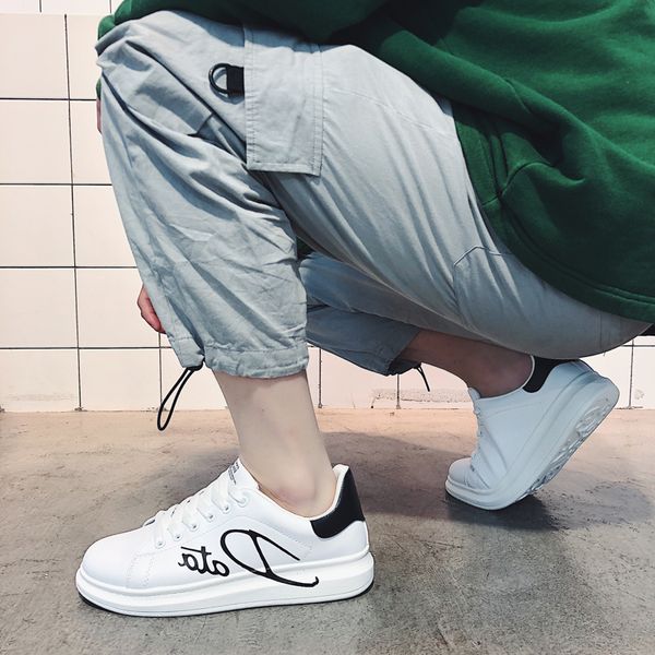 new arrive white triple black laser reflective mens women fashion luxury platform casual shoes golden vintage casual sneakers designer shoes
new arrive white triple black laser reflective mens women fashion luxury platform casual shoes golden vintage casual sneakers designer shoes