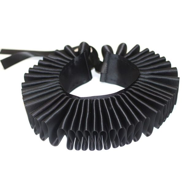 2 colors womens victorian renaissance ruffled neck collar satin clown cosplay choker white/ black, Black;blue
2 colors womens victorian renaissance ruffled neck collar satin clown cosplay choker white/ black, Black;blue