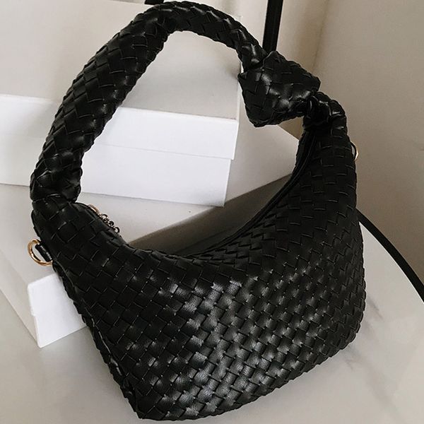 new underarm bags 2020 new pu leather handbags clutch women trendy solid color weaving female shoulder bag small sac a main tote
new underarm bags 2020 new pu leather handbags clutch women trendy solid color weaving female shoulder bag small sac a main tote
