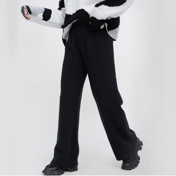 high lastic waist black long leisure wide leg trousers new loose fit pants women fashion tide spring utumn 2020 1945, Black;white
high lastic waist black long leisure wide leg trousers new loose fit pants women fashion tide spring utumn 2020 1945, Black;white