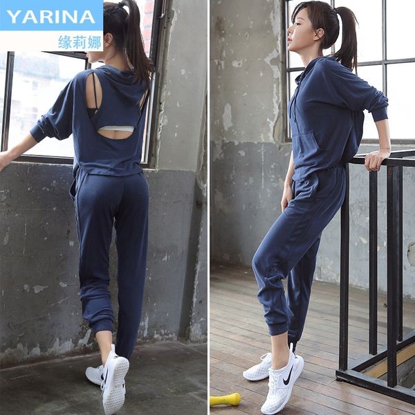 3 pcs/set yoga sets breathable full sleeve shirt+bra+pants workout clothes for women gym running sport suit jogging femme, White;red 
3 pcs/set yoga sets breathable full sleeve shirt+bra+pants workout clothes for women gym running sport suit jogging femme, White;red