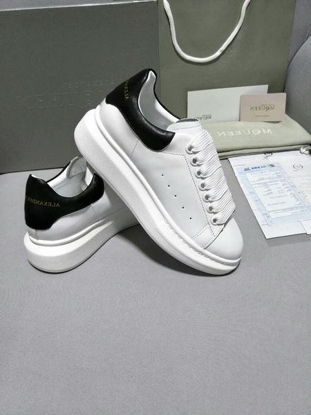 Sapatos clássicos gaoshueiying2018
Sapatos clássicos gaoshueiying2018