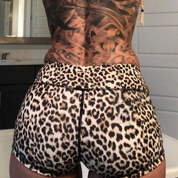 women leopard sports shorts casual slim yoga shorts stretch beach running slim yoga ladies high waist hot, White;red
women leopard sports shorts casual slim yoga shorts stretch beach running slim yoga ladies high waist hot, White;red