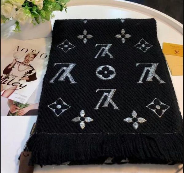 billionaire classical fringes printing scarves soft silk letter printing scarf designers scarf shawl men and women shawls 180*40cm scarves, Blue;gray
billionaire classical fringes printing scarves soft silk letter printing scarf designers scarf shawl men and women shawls 180*40cm scarves, Blue;gray