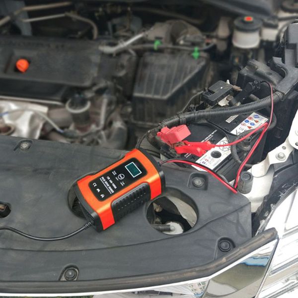 new 1 pc auto car intelligent battery charger dc 12v 5a pulse repair truck storage eu/ us plug with lcd display high quality
new 1 pc auto car intelligent battery charger dc 12v 5a pulse repair truck storage eu/ us plug with lcd display high quality