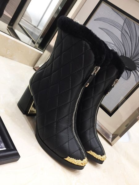 new luxury women's shoes fashion design brand slim winter women's boots height to the calf high heel plaid gold embellished ndra, Black
new luxury women's shoes fashion design brand slim winter women's boots height to the calf high heel plaid gold embellished ndra, Black