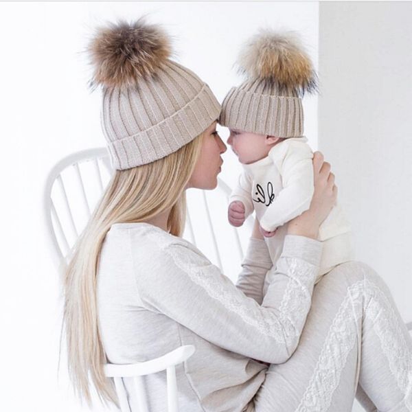 2pcs set family winter knit crochet caps faux fur beanie hat mother daughter son baby boy girl skullies cap 0-3 y
2pcs set family winter knit crochet caps faux fur beanie hat mother daughter son baby boy girl skullies cap 0-3 y