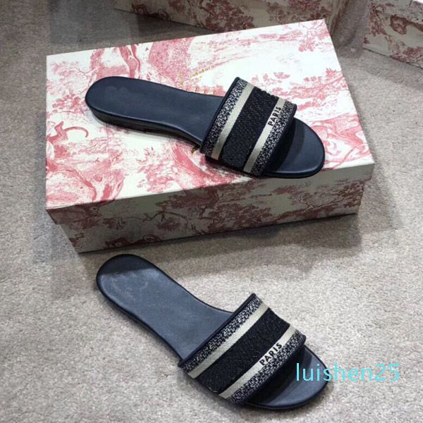 2019 paris luxury designer quite nice summer sandals beach slide slippers ladies flip flops loafers print leather solid color 36-46 with box, Black
2019 paris luxury designer quite nice summer sandals beach slide slippers ladies flip flops loafers print leather solid color 36-46 with box, Black